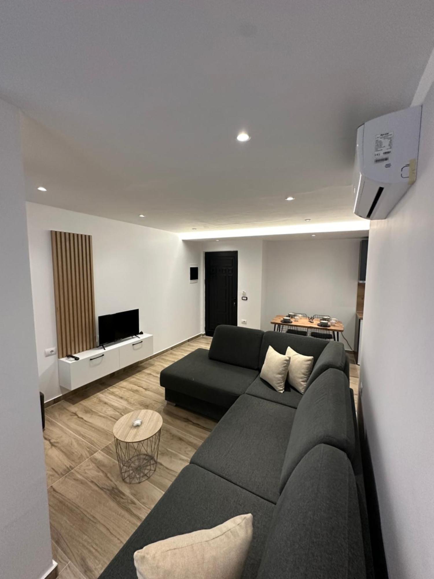 Io'S Apartments Саранда Экстерьер фото