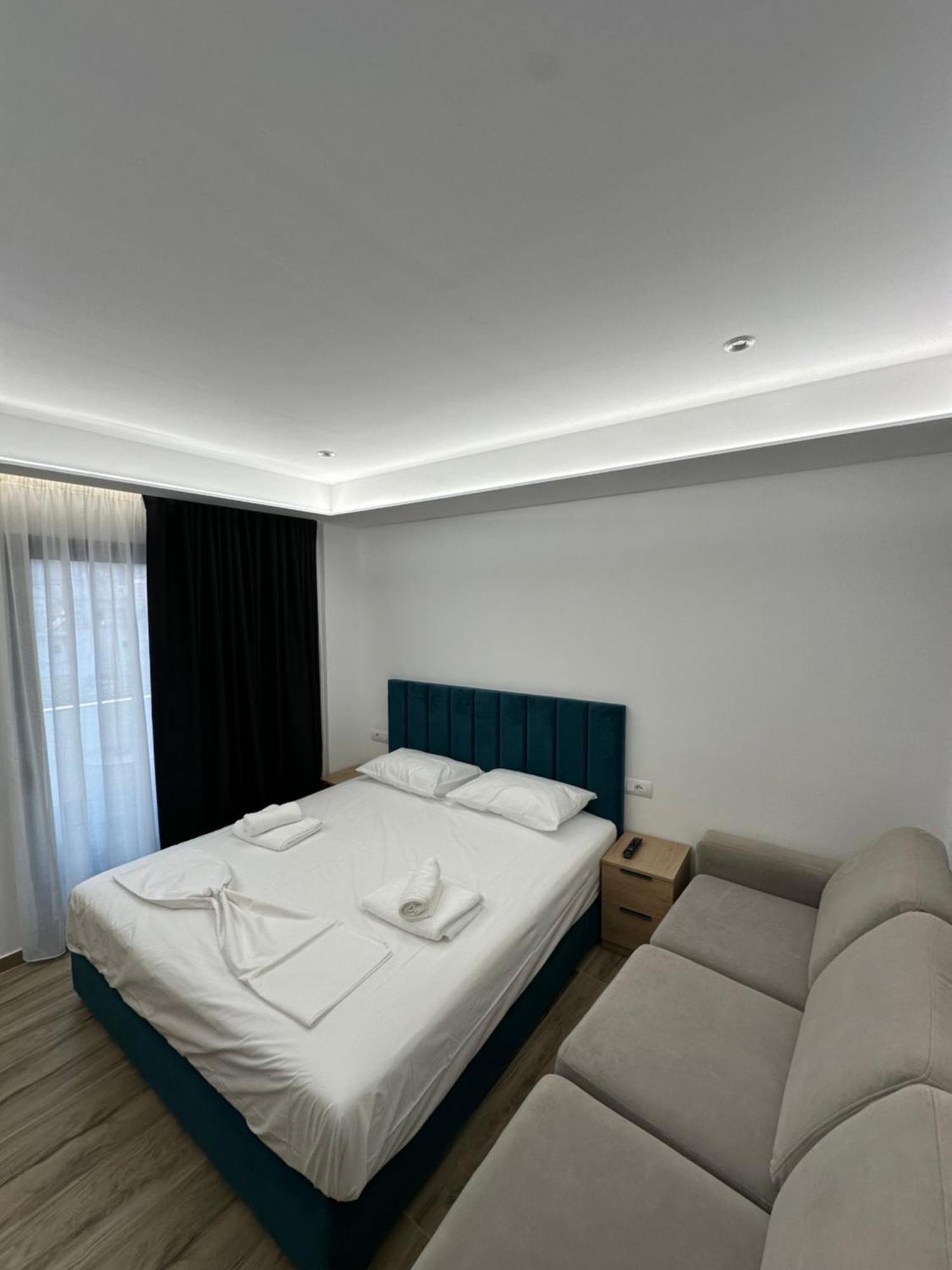 Io'S Apartments Саранда Экстерьер фото